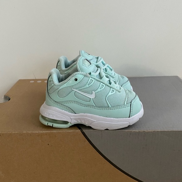 RARE Nike Air max Plus TN “MINT” Toddler Sneakers- SZ 4 C - Picture 2 of 15